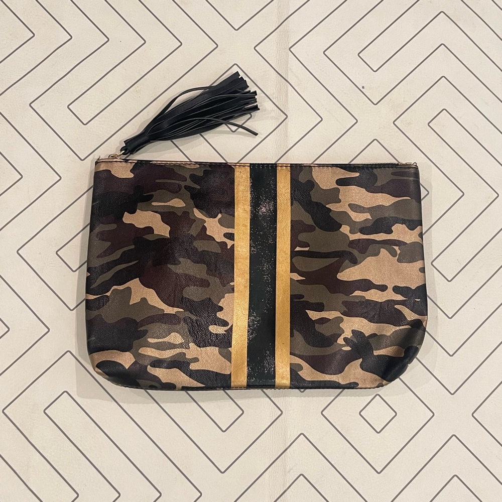Ah-dorned Camo Clutch Bag